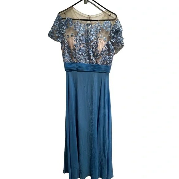 JS collections embroidered illusion gown size 8 - Picture 2 of 6